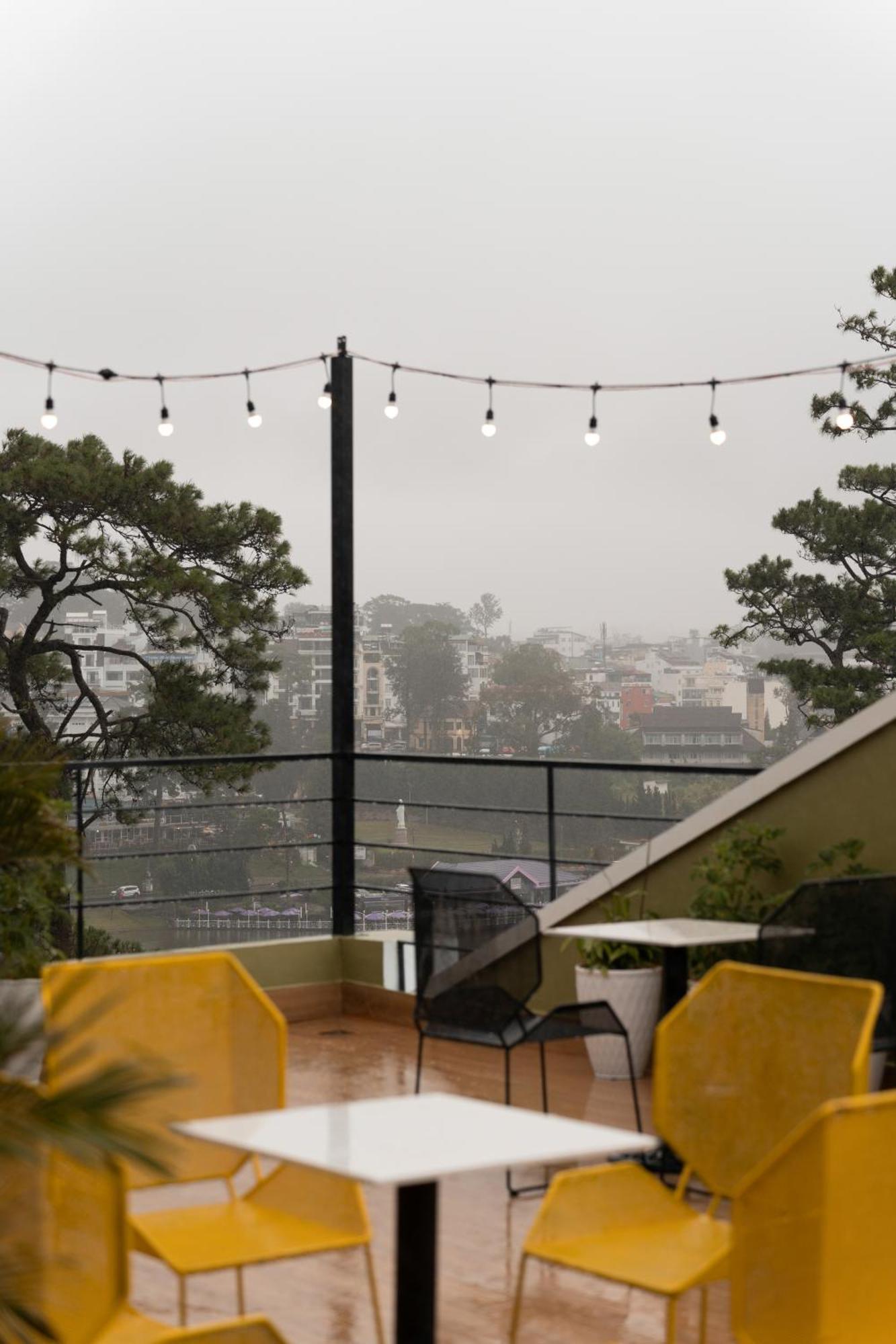 Lumina Hotel Da Lat Central Buitenkant foto