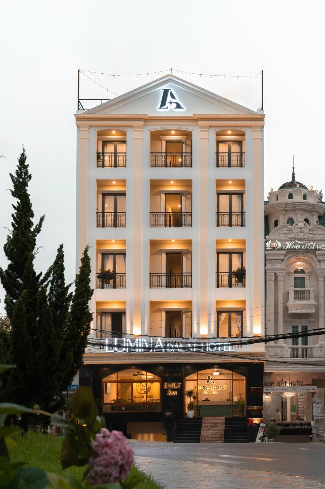 Lumina Hotel Da Lat Central Buitenkant foto
