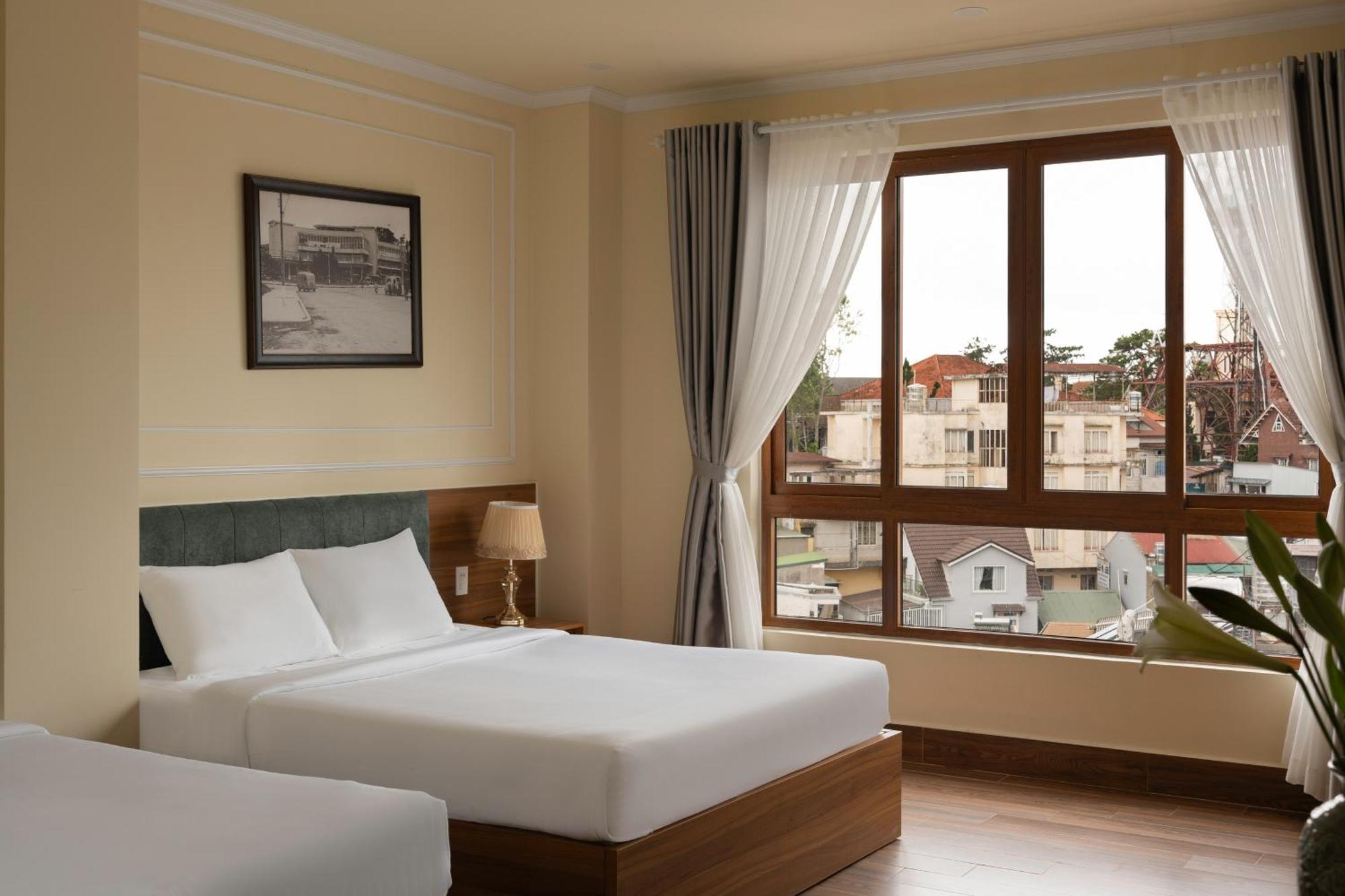 Lumina Hotel Da Lat Central Buitenkant foto